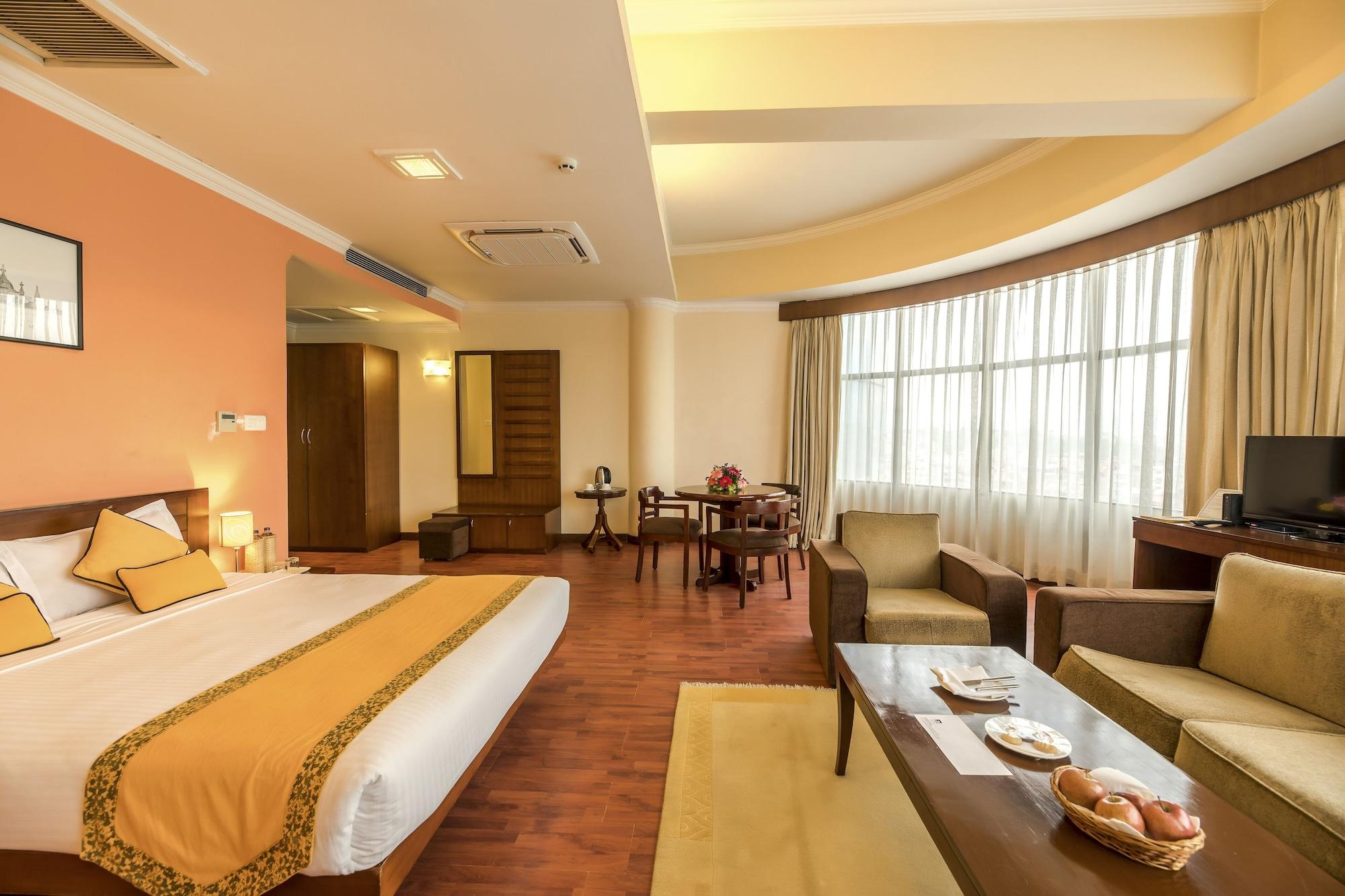 Airport Hotel Kathmandu Exteriör bild