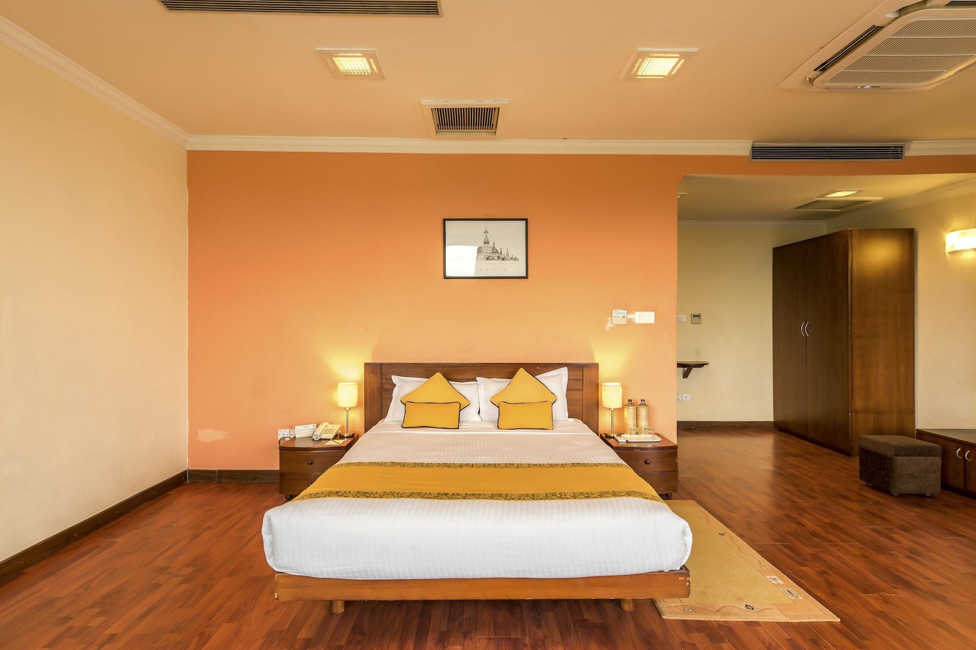 Airport Hotel Kathmandu Exteriör bild