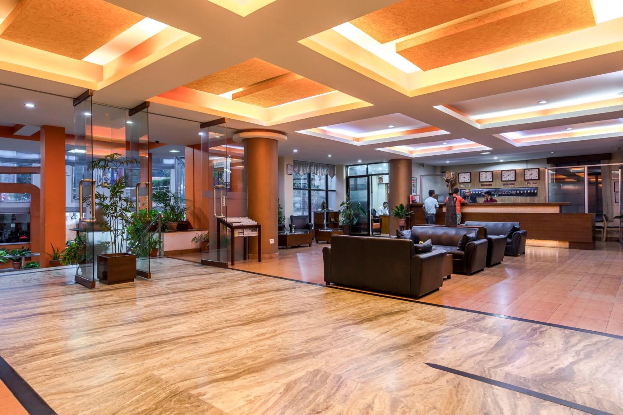 Airport Hotel Kathmandu Exteriör bild